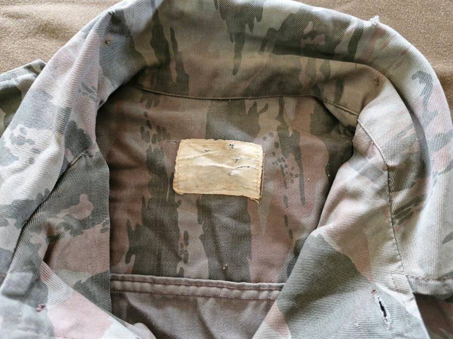 South African Bush War Portuguese Lizard pattern camo Shirt. 57 Cm armpit to armpit