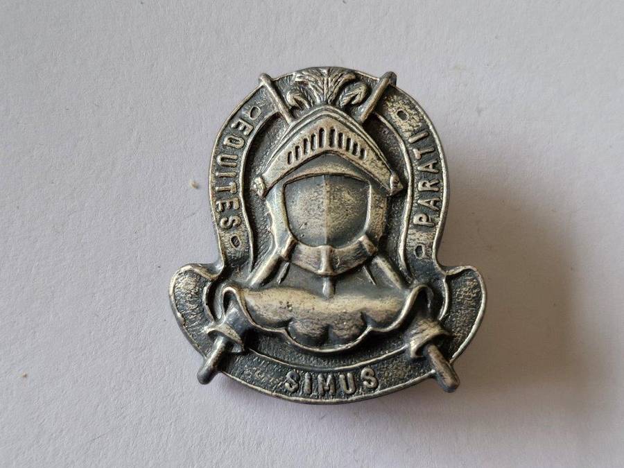 SADF EQUESTRIAN CENTRE beret Badge. Pins replaced