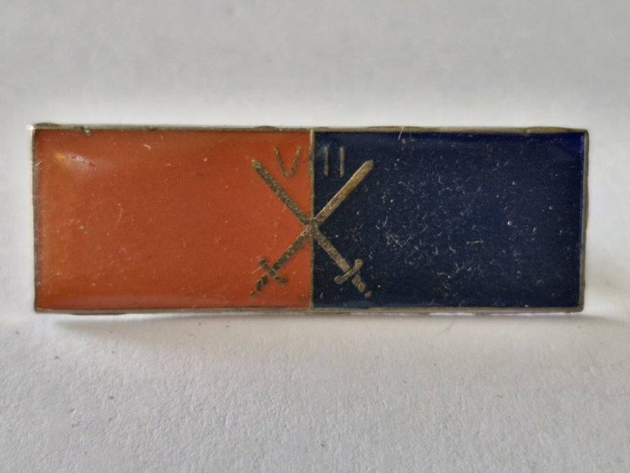 8th Armoured Division Command Bar