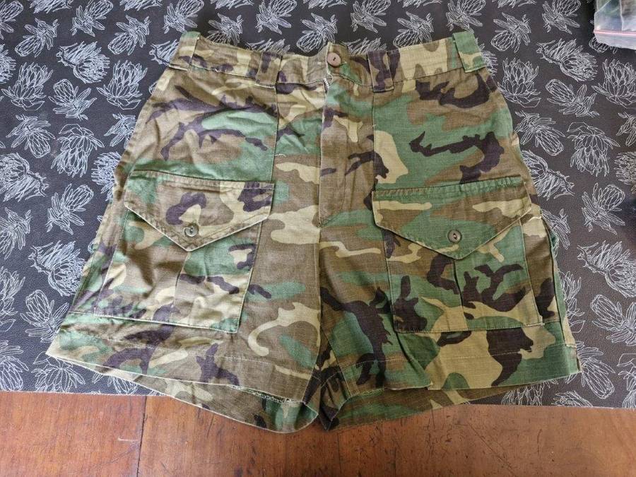 BDU Camo Shorts. 39 Cm across waist