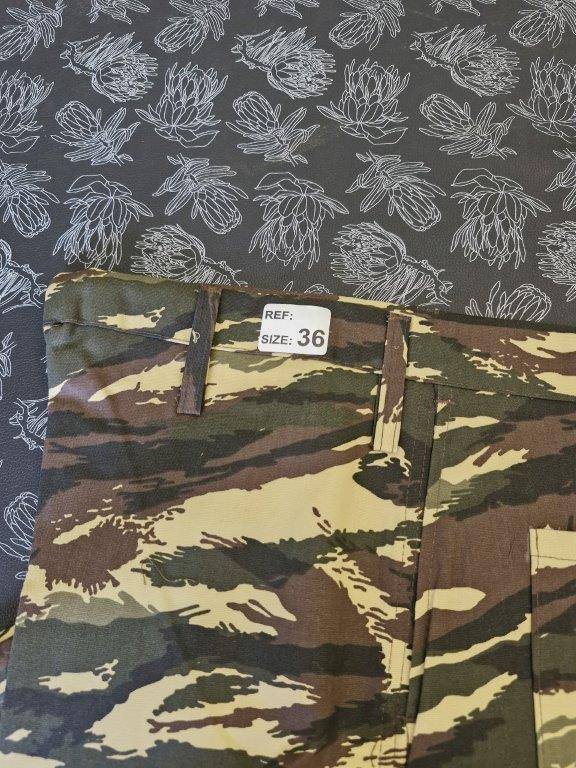 Namibian Defence Force Camo Trousers. 45 Cm Across waist.