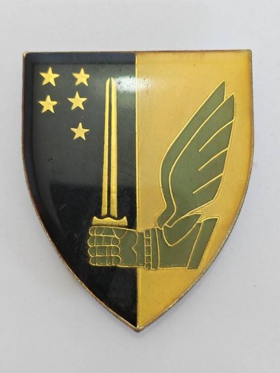 SADF 70 Mobile Radar Unit Shoulder flash. Pins Intact.