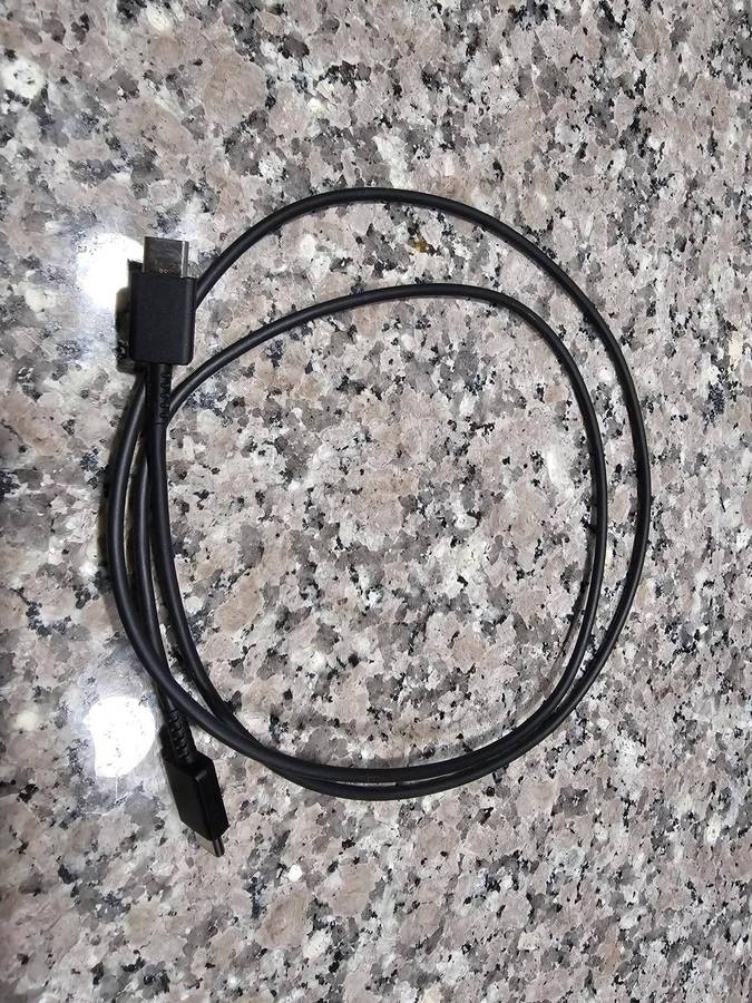 PlayStation 5 Digital Edition Console - 2x controllers and cables