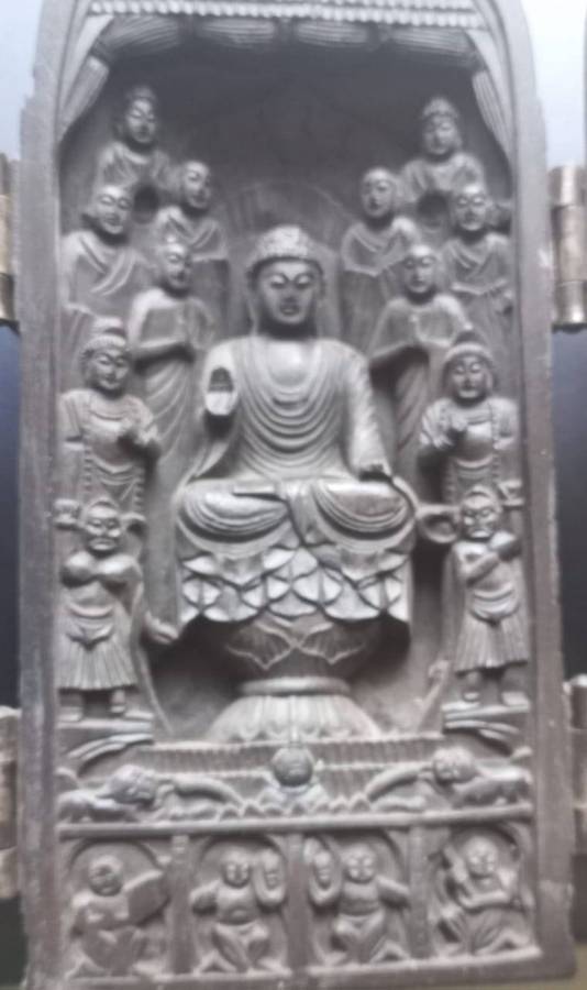 Chinese Art Statue Display Piece Foldable Three Closable Panels