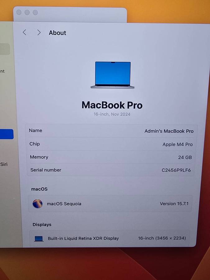 Apple Macbook Pro M4 Pro 16"