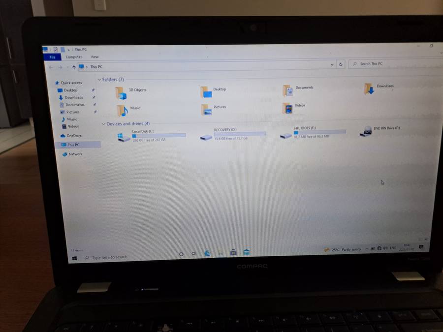 Compaq Presario CQ56 Laptop