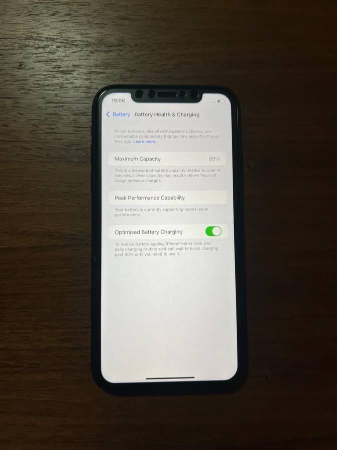 iPhone XR 64gb