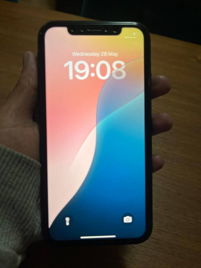 iPhone XR 64gb