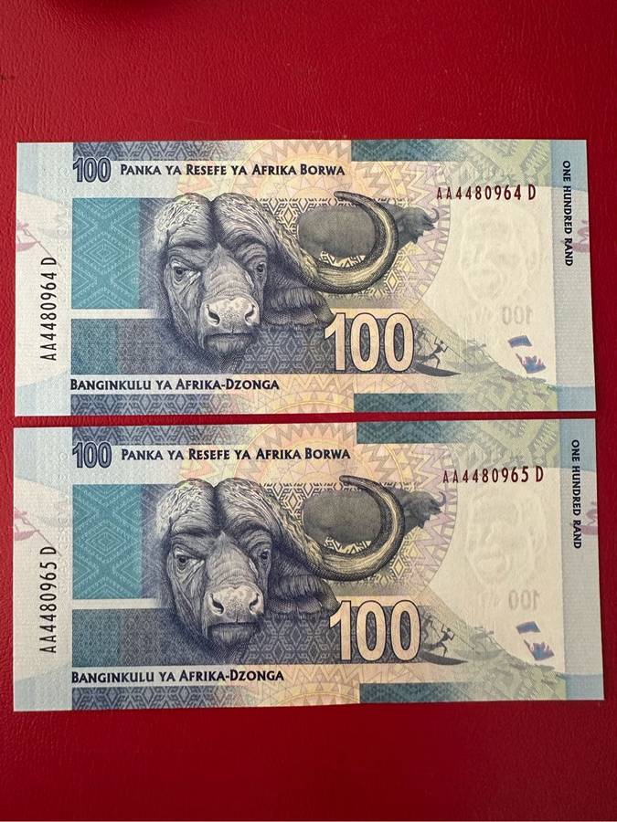 R100 G Marcus 2nd issue unc AA x2 consecutive numbers