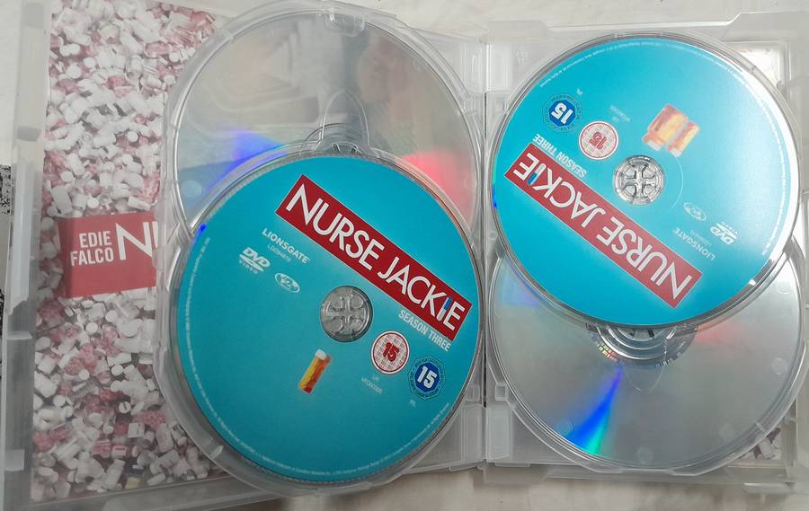 Nurse Jackie - complete series 1 to 7 (17 DVD box set)