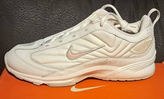 Nike Women's Steady III Leather Size 8