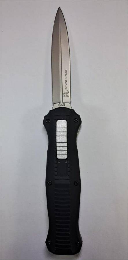 Automatic OTF Knife with double edged blade