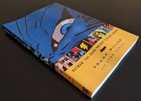 Batman: The Dark Knight Strikes Again Comic Book