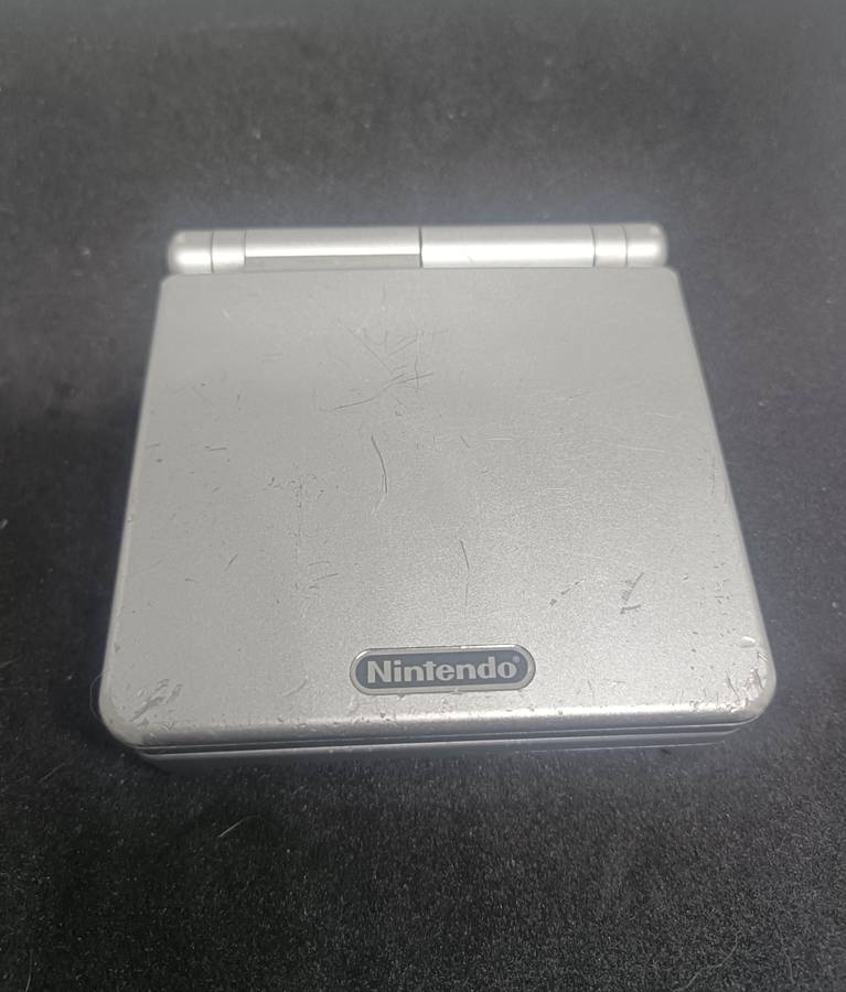 Gameboy Advance SP, Silver, Nintendo