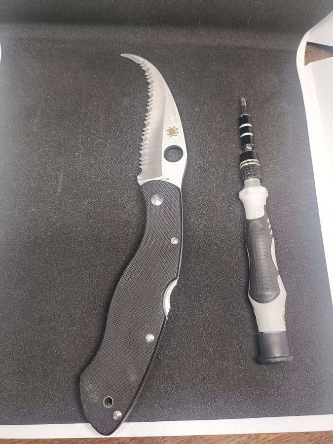 Spyderco Civilian Pocket Knife (Replica??)