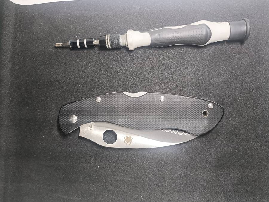 Spyderco Civilian Pocket Knife (Replica??)