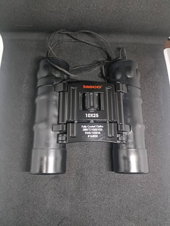 Tasco / Bushnell Binoculars 10x25