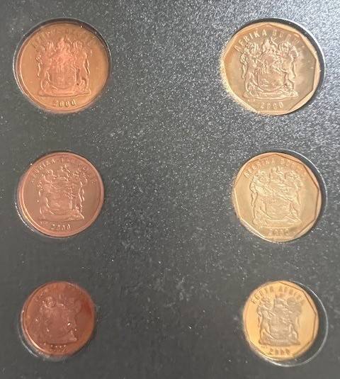 RSA 2000 PROOF SET IN SA MINT CASE - OLD COAT OF ARMS