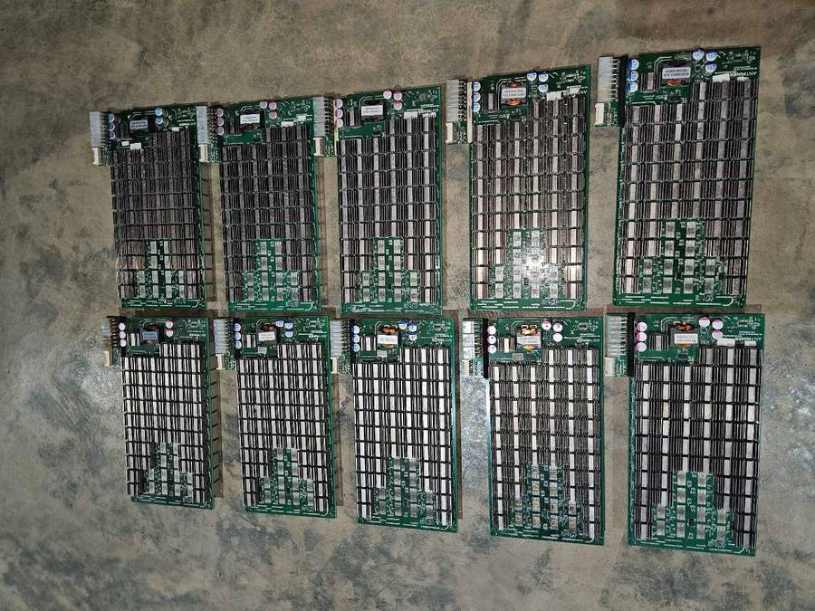 Antminer S9 hashboards