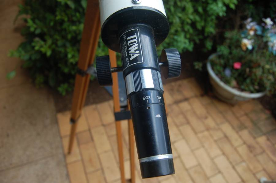 Vintage home Telescope with wooden fully adjusted tripod and swivel head 30x to 90x magnification