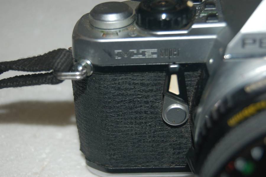 PENTAX CAMERA COLLECTION ME AND ME SUPER WITH 100-300 PENTAX ZOOM LENS FOR ROLL FILM