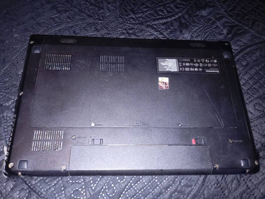 Lenovo G580 2.4Ghz i3 Intel Core 320GB HDD 2GB RAM Laptop