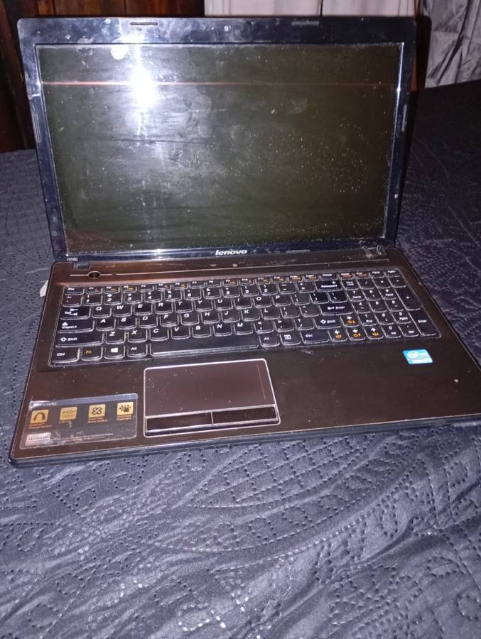 Lenovo G580 2.4Ghz i3 Intel Core 320GB HDD 2GB RAM Laptop