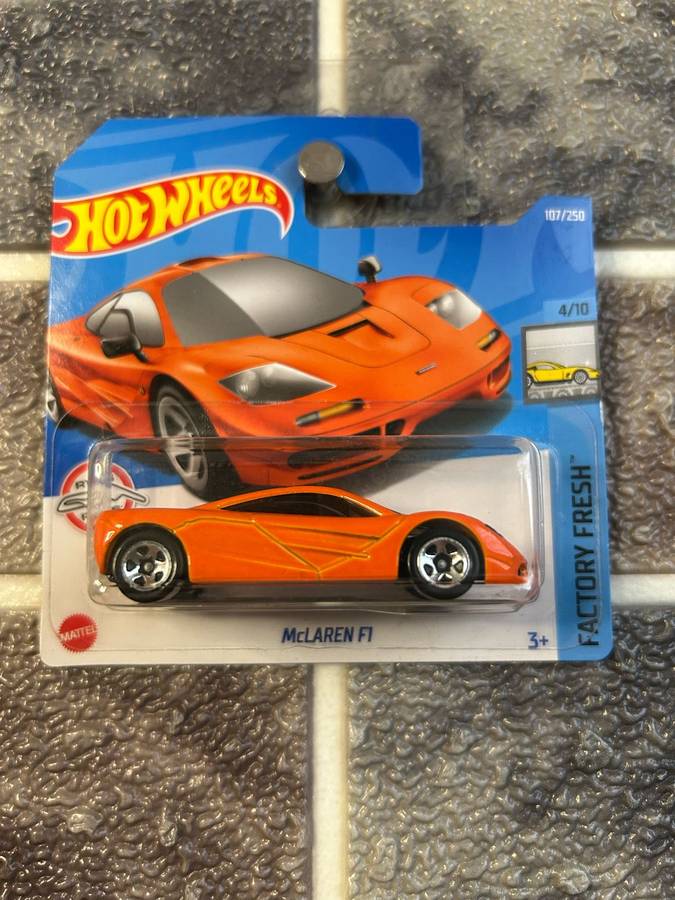 Hot Wheels - McLaren F1 4-10