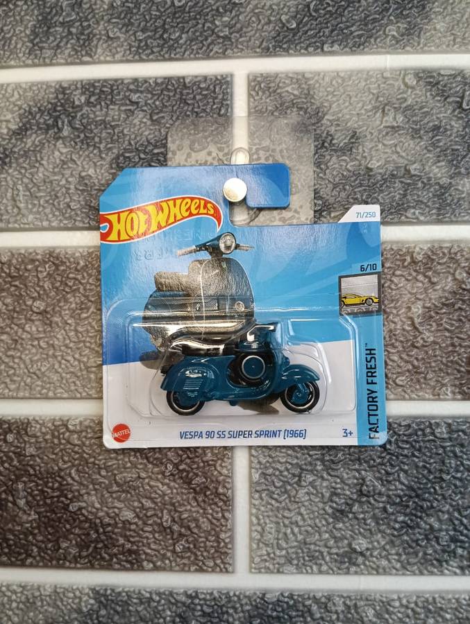 Hot Wheels Vespa 90 SS Super Sprint 1966 6/10