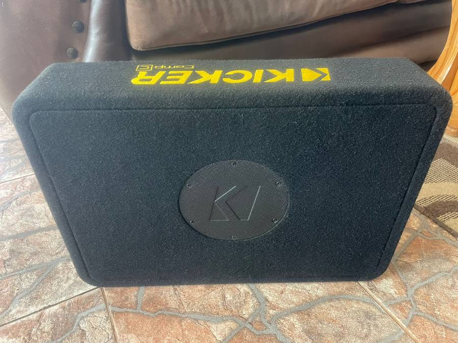 Kicker - CompC Series 10" Subwoofer Enclosure - 2 Ohm