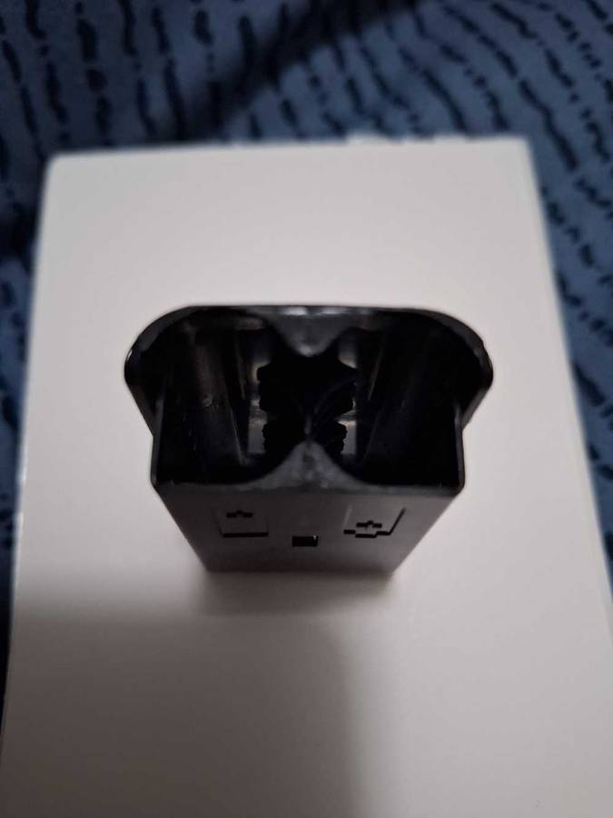 XBOX 360 - Third Party Replacement Battery Holder