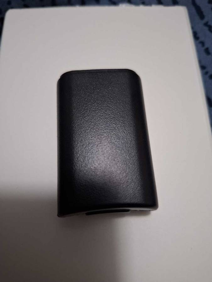 XBOX 360 - Third Party Replacement Battery Holder