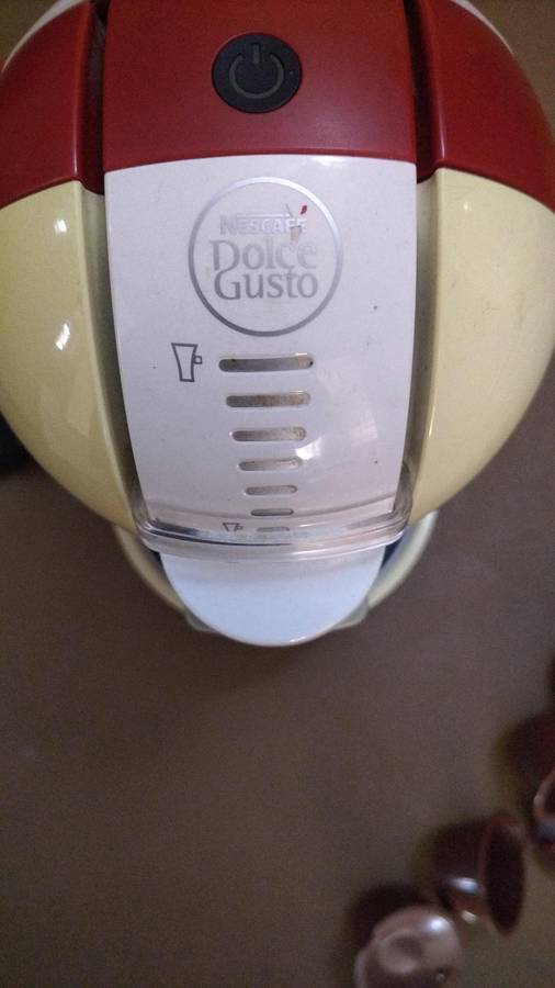 Dolce gusto 'Mini Me' coffee pod brewer + 5 new reusable pods!