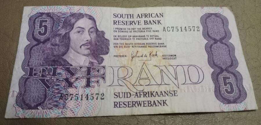 Circulated G de Kock R5 note in good condition. YOP*: 1989