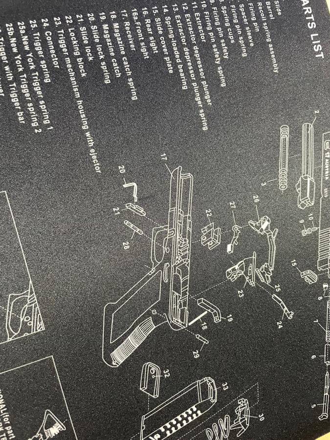 Gun cleaning Mat : Glock