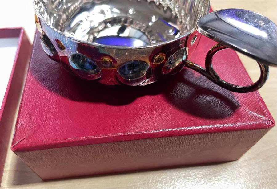 Wine Tasting Pewter cup - very trendy - in excellent condition