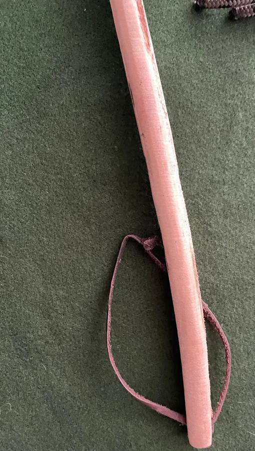 South African Set : Hippo Rawhide Sjambok / "Ketty & Knobkierrie" - in excellent condition