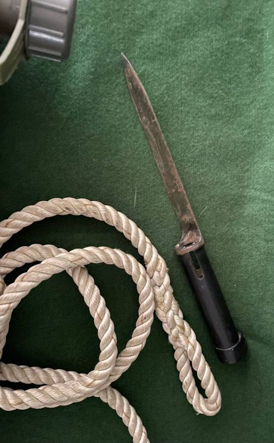 SADF Infantry : Job lot of items : bayonet / Water bottle / Toggle Rope and shoulder bag