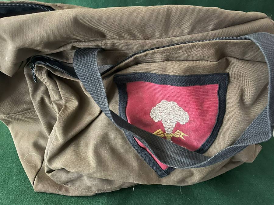 SADF 1 SAI Officers Kit Bag - in good condition - scarce