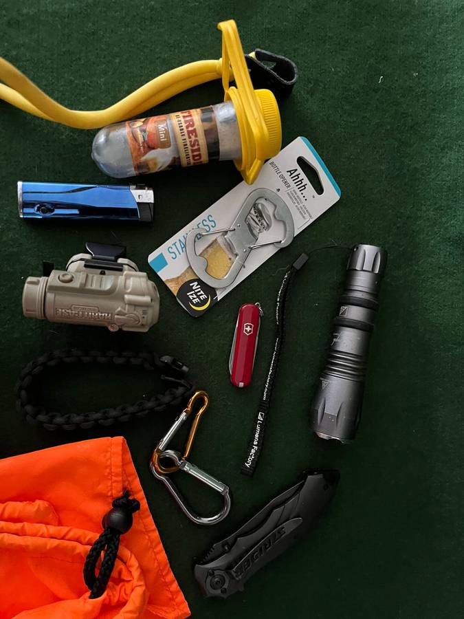 Outdoor Survival kit : take a look : Torches / firelighters / knife / other - great items