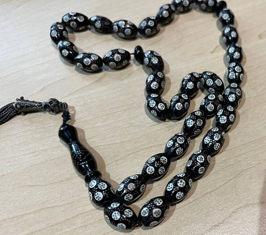Stress beads : Beautiful black & silver prayer / stress beads - great condition