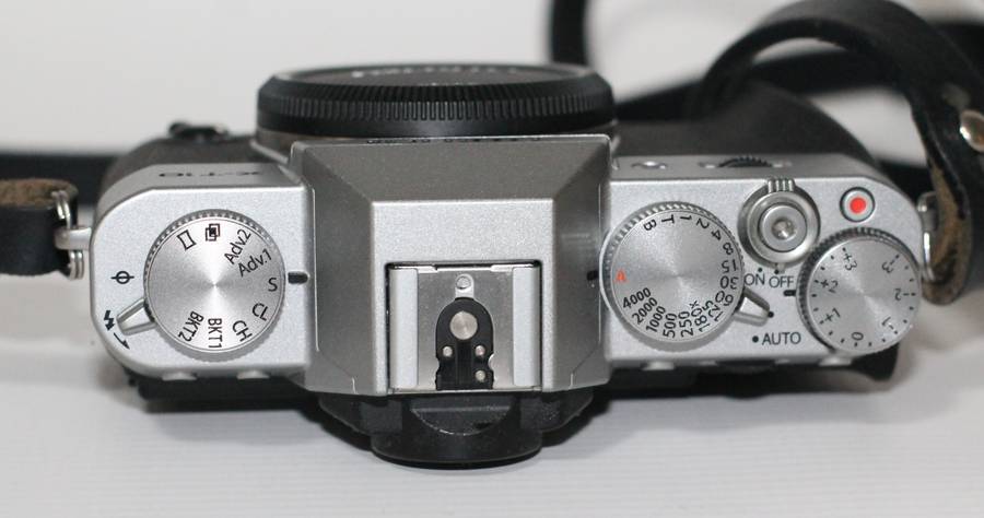 Fujifilm X-T10 Mirrorless Camera Body (Silver)