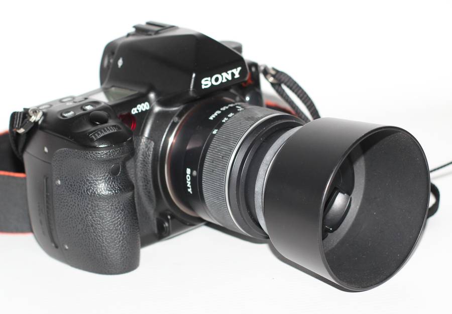 Sony Alpha DSLR A900 24.6 MP Digital Camera Body with  3.0" LCD Screen
