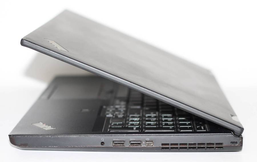 Lenovo Thinkpad P52 Mobile Workstation - Core I7-8750H  16GB RAM, 1TB SSD , Nvidia Quadro P1000