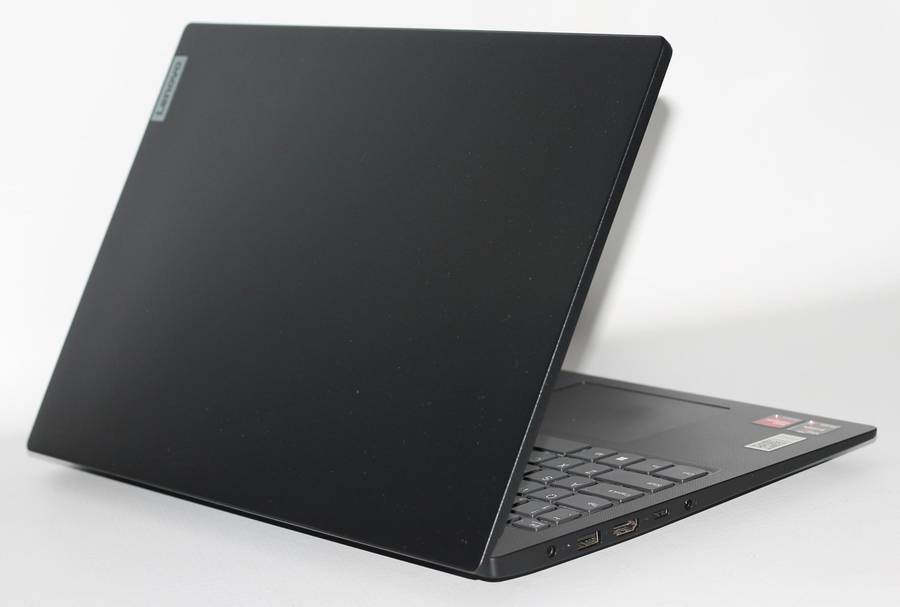 Lenovo V15 G4 AMD Ryzen 3 7320U 2.40GHz, 8GB Ram , 256GB SSD ,15.6" Full HD (1920x1080) Windows 11