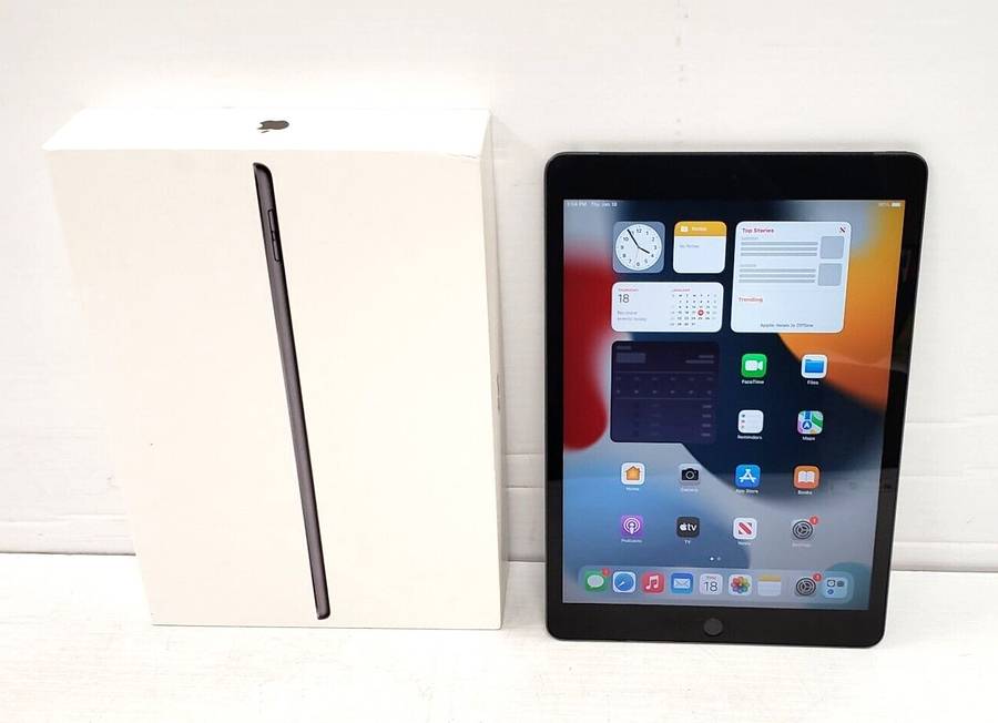 Apple iPad (9th Gen) | 10.2 Retina | A13 Chip | 64GB | Wi-Fi | 12MP Cam , NEW CONDITON , WITH BOX