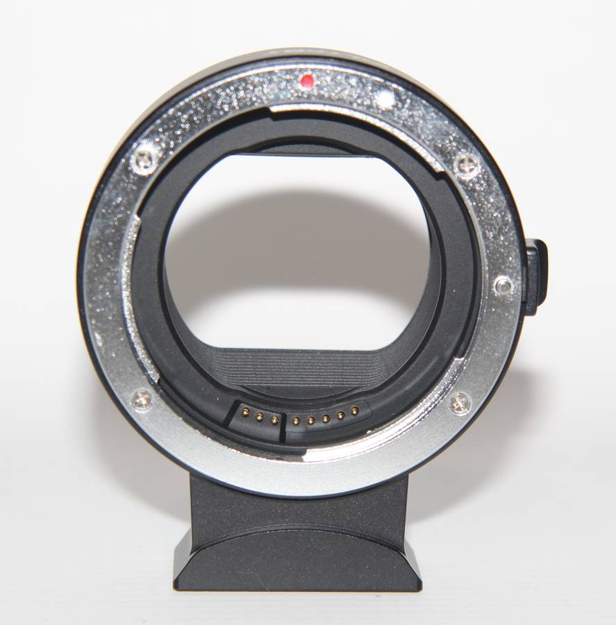 Viltrox EF-EOS R Auto Focus Lens Mount Adapter for Canon EF or EF-S Lens to Canon R-Mount Camera