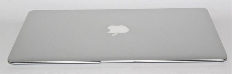MACBOOK AIR 13 ,CORE I5-5350U,1.80GHz,8GB RAM ,128GB SSD, MICROSOFT OFFICE ,FINAL CUT PRO ,ADOBE CS5