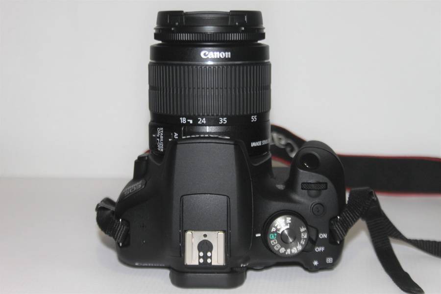 Canon 2000D 24MP DSLR with 18-55mm f/3.5-5.6 III With Shoulder  BAG AND 16GB SD CARD