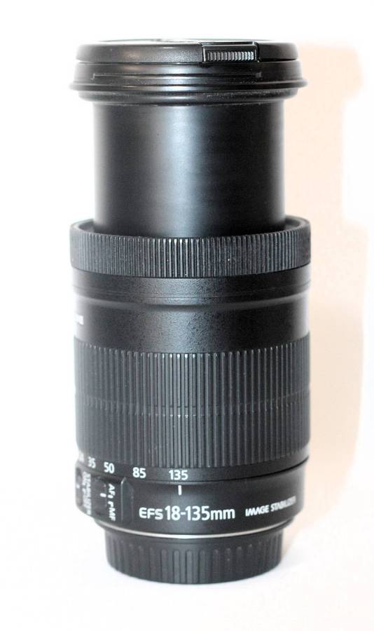 Canon EF-S 18-135mm f/3.5-5.6 IS Lens